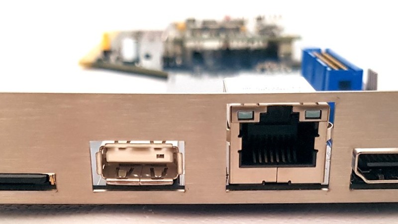 Installazione ZZ9000 su Amiga 4000 e prova su strada 68K!
